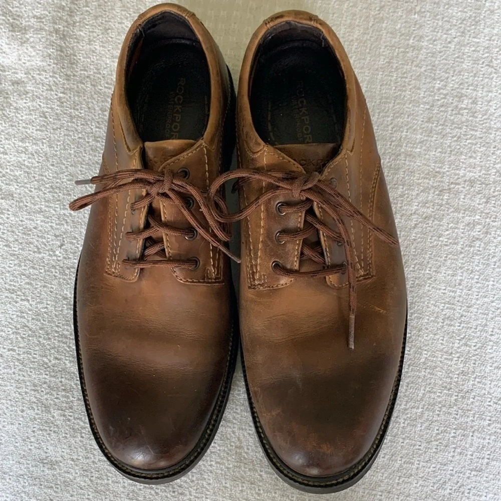 Rockport men’s Oxford lace up loafers waterproof brown leather size 9